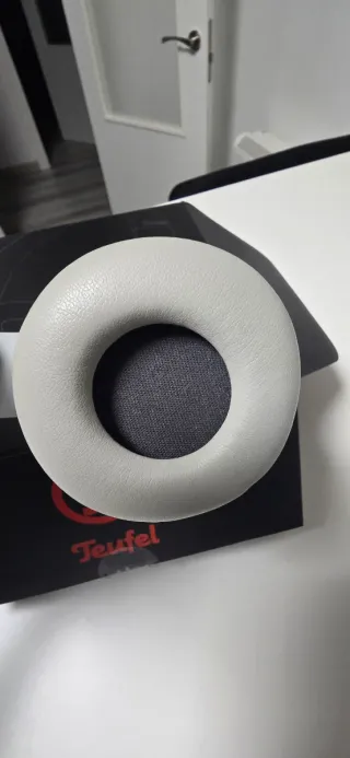 Auriculares Teufel Airy Blancos y Grises