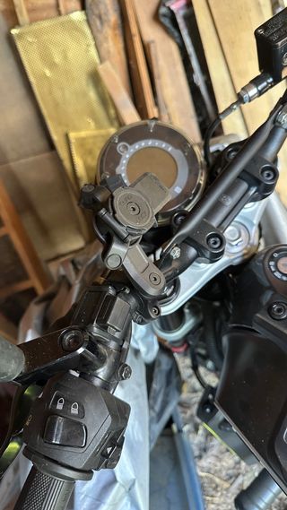 Husqvarna Svartpilen 401