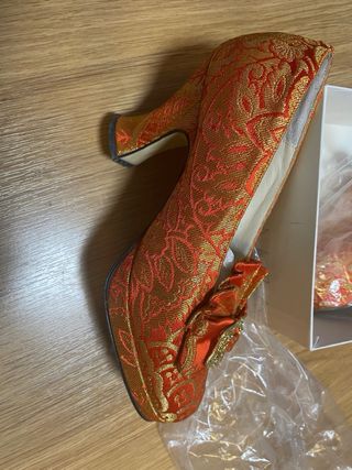 Traje de Fallera Oro y Naranja