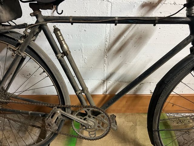 Bicicleta Antigua +100 Años, está para restaurar