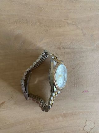 Reloj  Quartz Dorado/Plateado