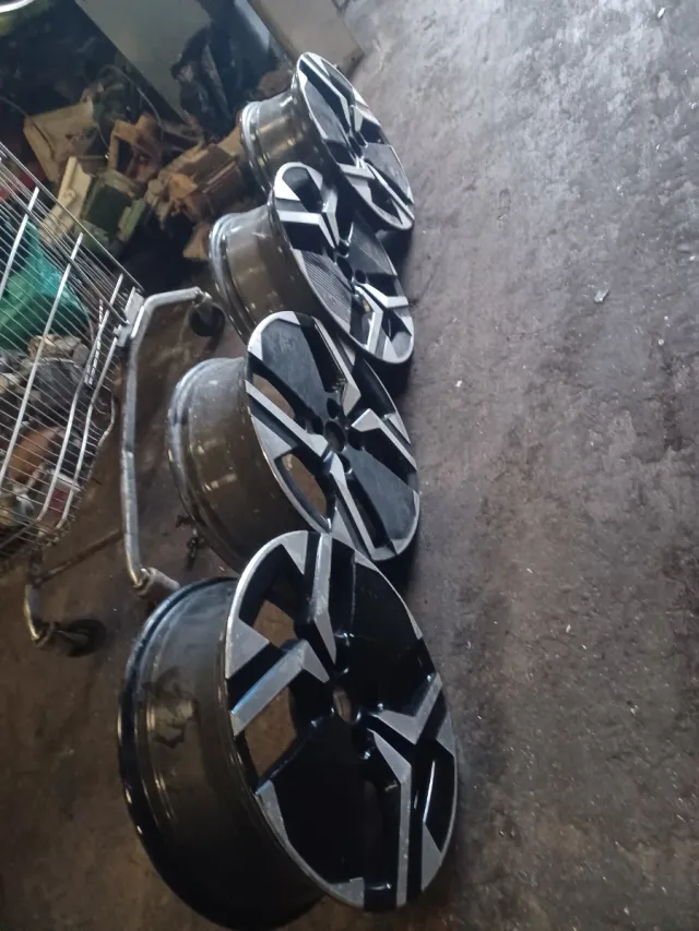 Cerchi Peugeot GT 17