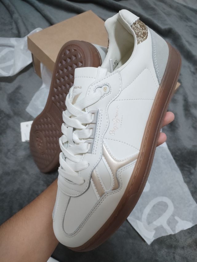 Zapatillas Pepe Jeans Blancas y Doradas