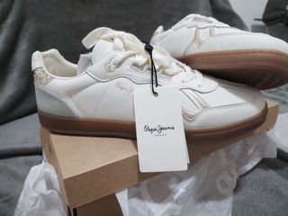 Zapatillas Pepe Jeans Blancas y Doradas