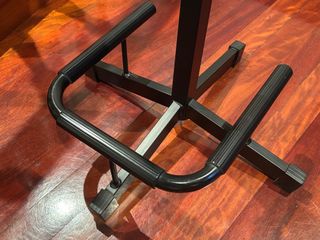 Silla /Taburete diseñada  para guitarristas