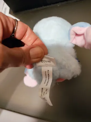 Peluche Stitch con donut