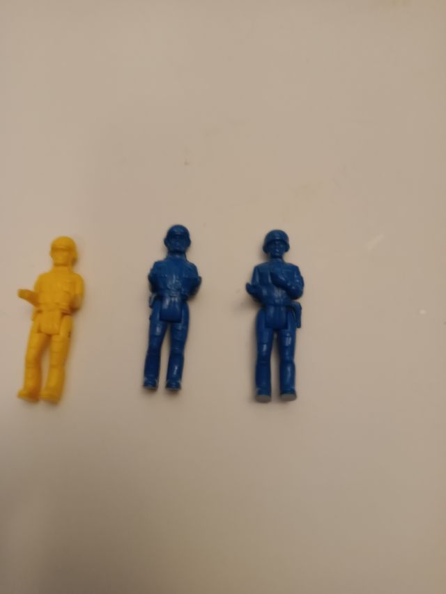 Tente 5 pilotos figuras amarillo y azul