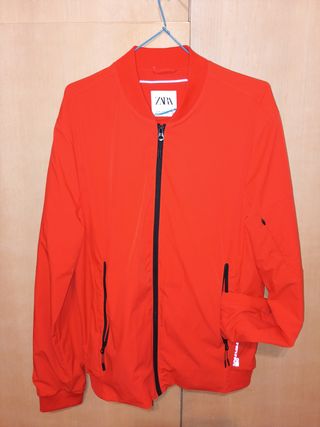 Chaqueta Bomber Zara Roja