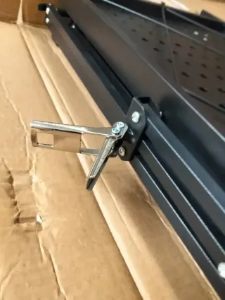 Scaffale in metallo Catterhouse Kim 84x36x84cm