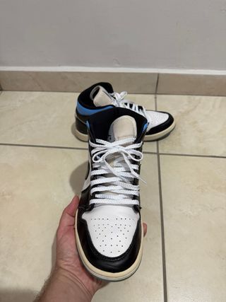 Scarpe Jordan 1 Mid University Blu Taglia 40