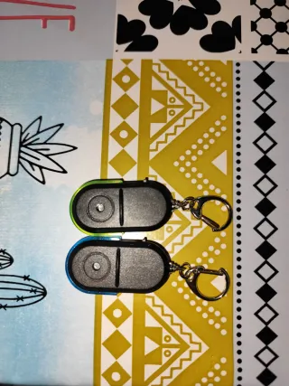 2 Llaveros Localizador Artículos Perdidos