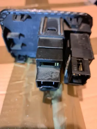 Cuadro de luces Clio 2 Carbono