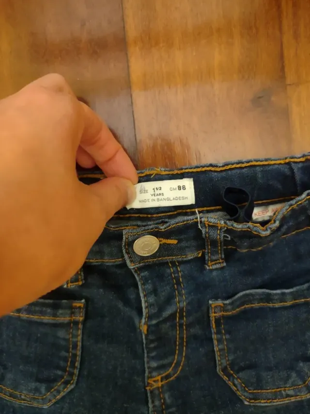 Vaqueros Zara Talla 18 meses