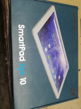 Scocca + Touch + LCD Mediacom SmartPad