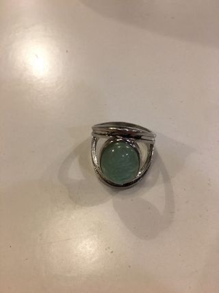 Anillo piedra lunar verde y plateado