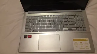 Portátil Asus Vivobook Go 15 OLED Plata