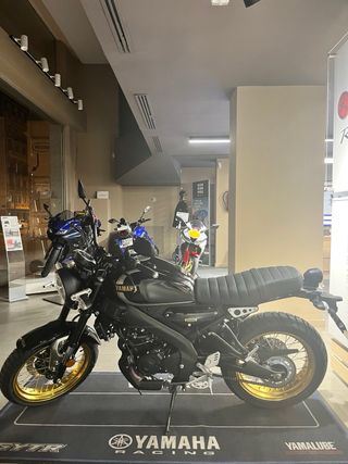 Yamaha MTM 125-C Moto