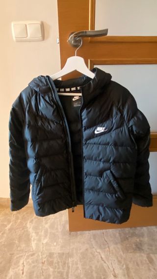 Plumífero Negro Nike Talla M