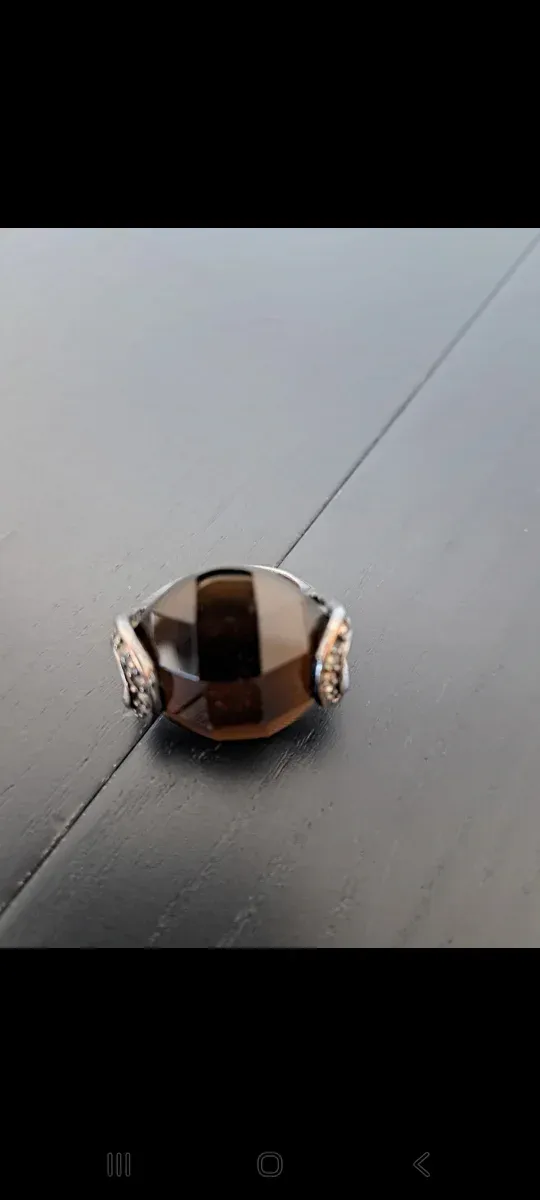 Anillo Marrón Piedra Facetada