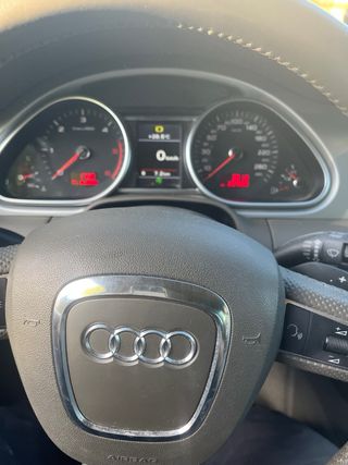Audi Q7 2011