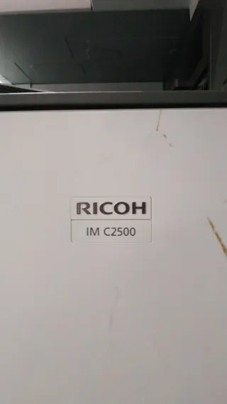 Impresora Ricoh IM C2000 Gris