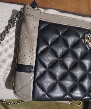 Bolso Purificación García piel acolchado