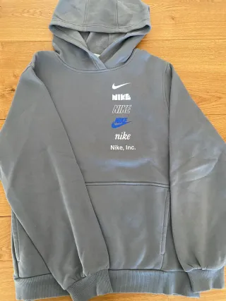 Sudadera Nike Gris