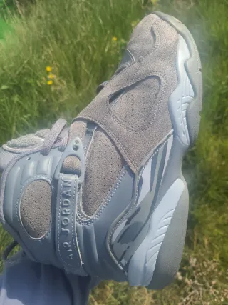 JORDAN 8 RETRO COOL GREY