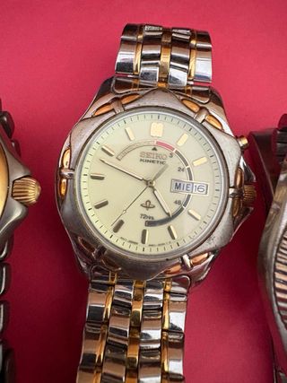 Reloj clásico hombre