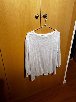 2 Camisetas de Zara y Mango 
color blanco y negro