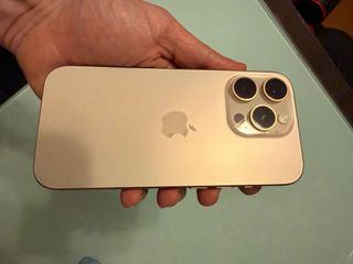 iPhone 16  Pro 256GB Titanio Desierto