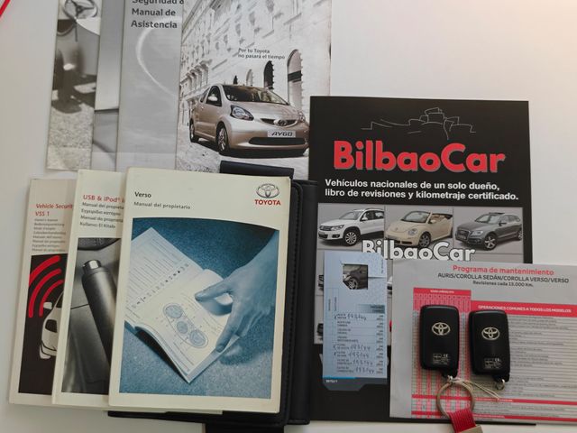 VERSO 7 PLAZAS 2.0 D-4D 126CV * 1 DUEÑO Y LIBRO *