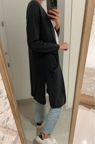 Chaqueta larga Zara gris
