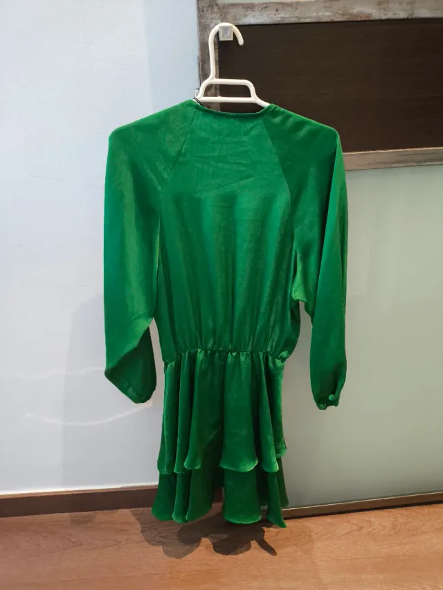 Vestido cóctel Zara verde talla S
