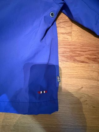 Cortavientos Napapijri niño azul tipo buzo