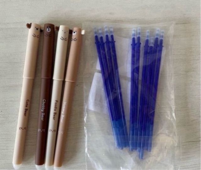 4 Bolígrafos Gel Oso + Recambios Azul