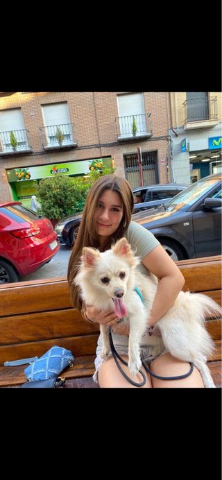 Cuidadora de niños y apoyo escolar.