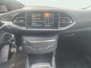 Peugeot 308 SW Allure 1.5 BlueHDi 96KW (130CV)