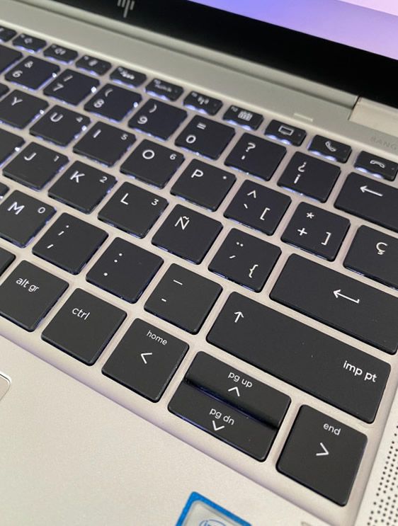 Portátil HP TÁCTIL X360 1030 G7 i7 10a 16GbRAM 13"