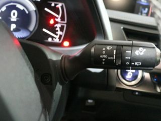 Lexus UX 2.0 250h Business