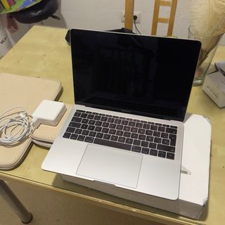 MacBook Pro Apple Gris/Plateado