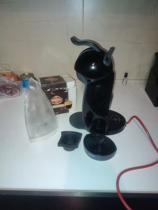 Cafetera Dolce Gusto Negra