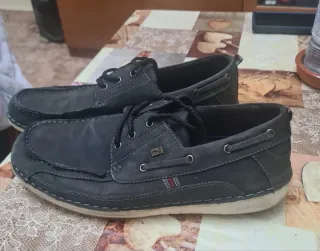 Náuticos hombre negros/grises