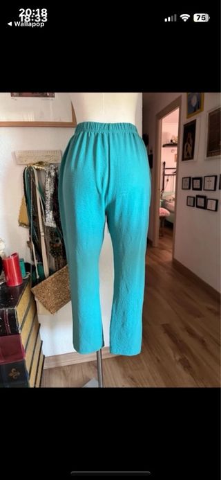 Pantalón cómodo talla L