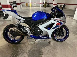 Suzuki GSXR1000 - 7000€