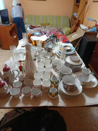 Juego de café y cristalería