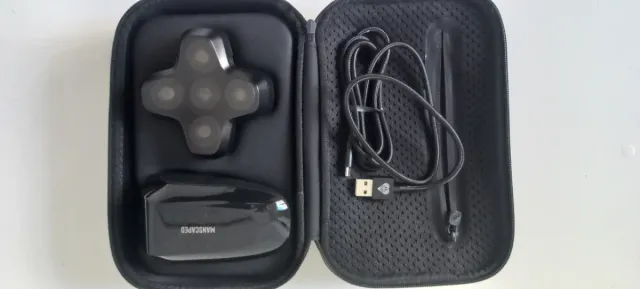 Barbeador manscaped com acessórios