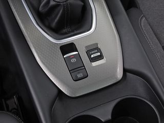 Nissan Qashqai DIG-T 103kW N-Connecta