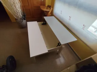 Mesa centro elevable IKEA blanca. Modelo TULLSTROP