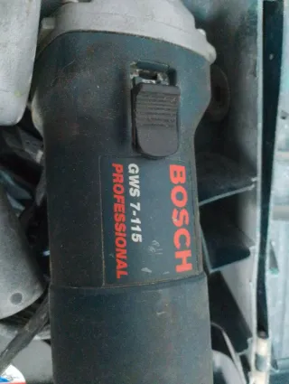 Radial Bosch GWS 7-115 Profesional